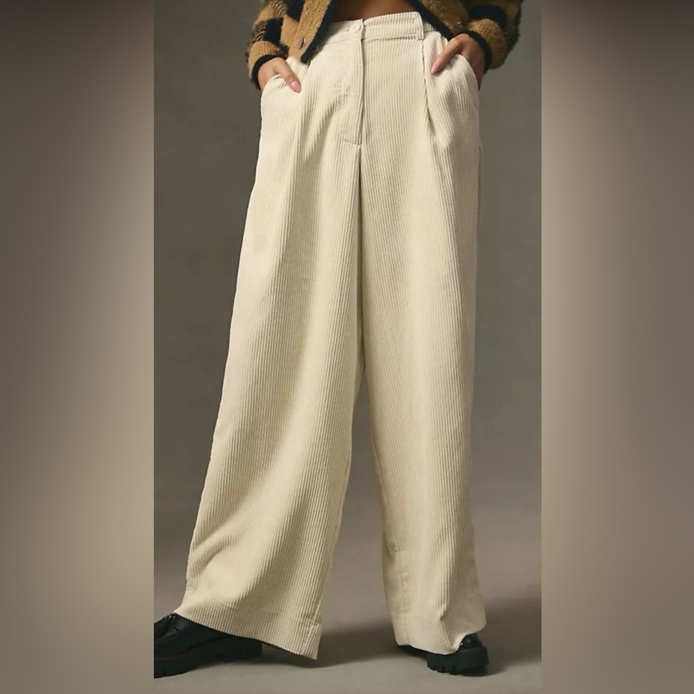 Topshop Beige Corduroy Wide Leg Pants Size 8 High Rise